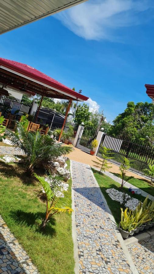 Babas Guesthouse โมอัลโบอัล ภายนอก รูปภาพ