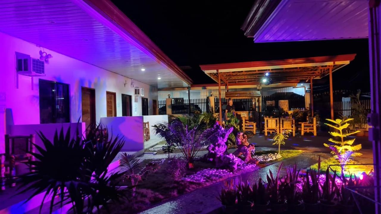 Babas Guesthouse โมอัลโบอัล ภายนอก รูปภาพ