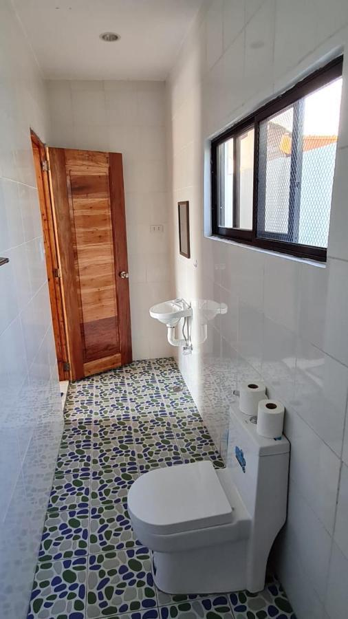 Babas Guesthouse โมอัลโบอัล ภายนอก รูปภาพ