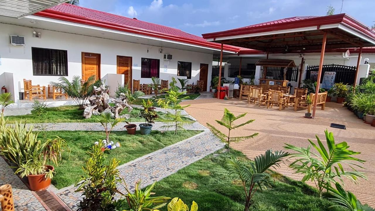 Babas Guesthouse โมอัลโบอัล ภายนอก รูปภาพ
