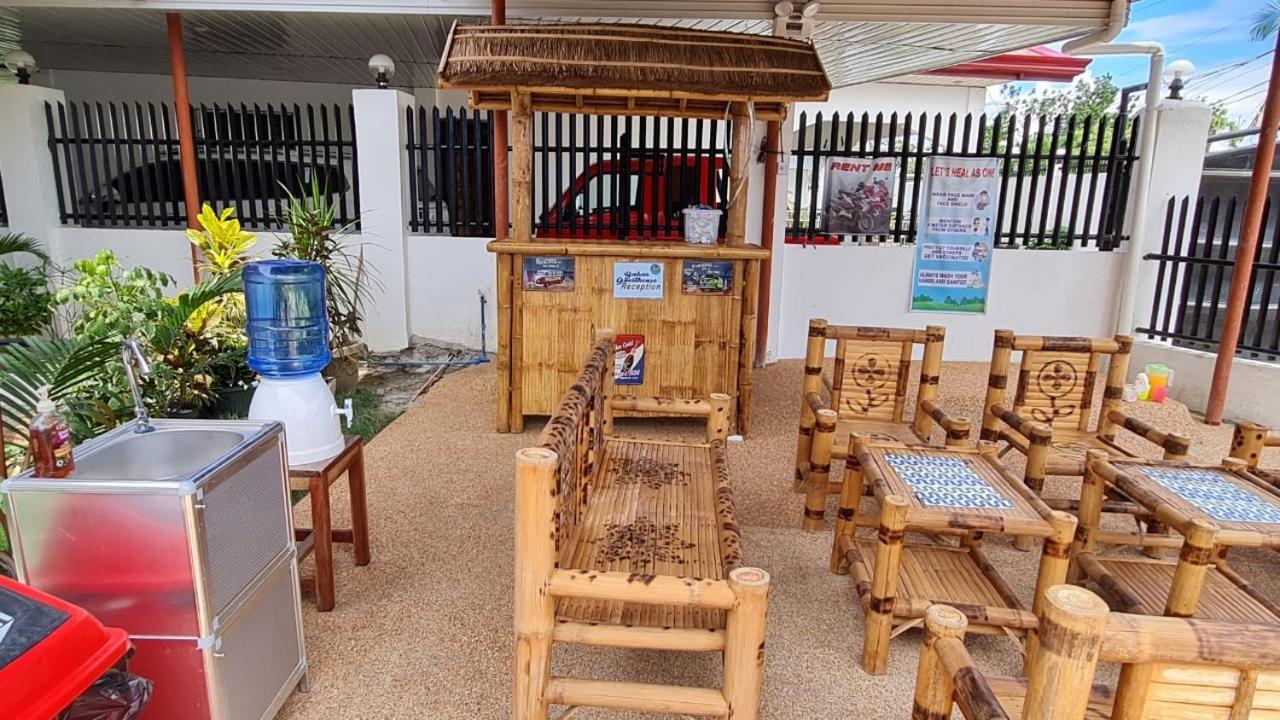 Babas Guesthouse โมอัลโบอัล ภายนอก รูปภาพ